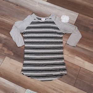 Women's Lularoe XS 3/4 sleeve striped shirt